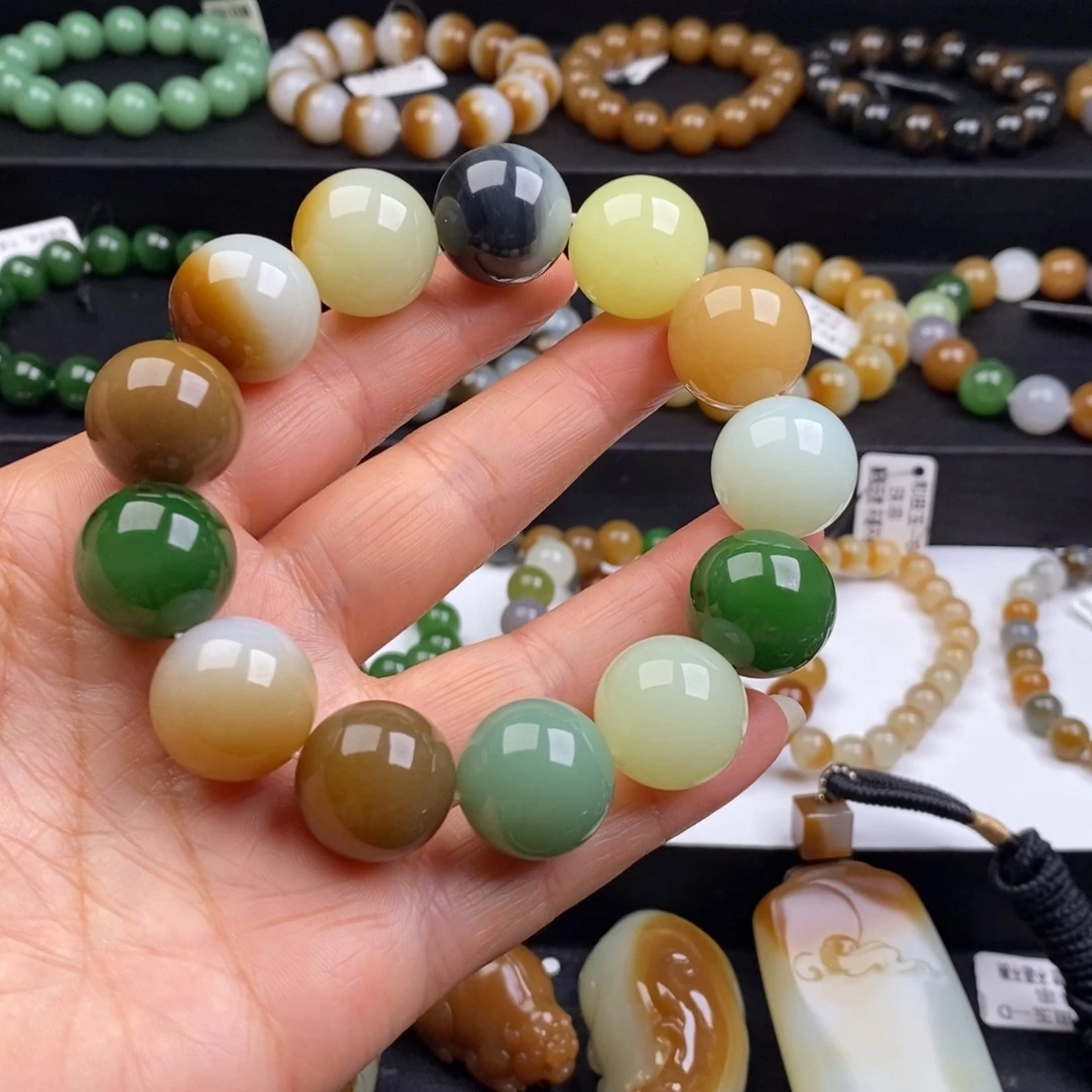 和田玉未镶嵌手链