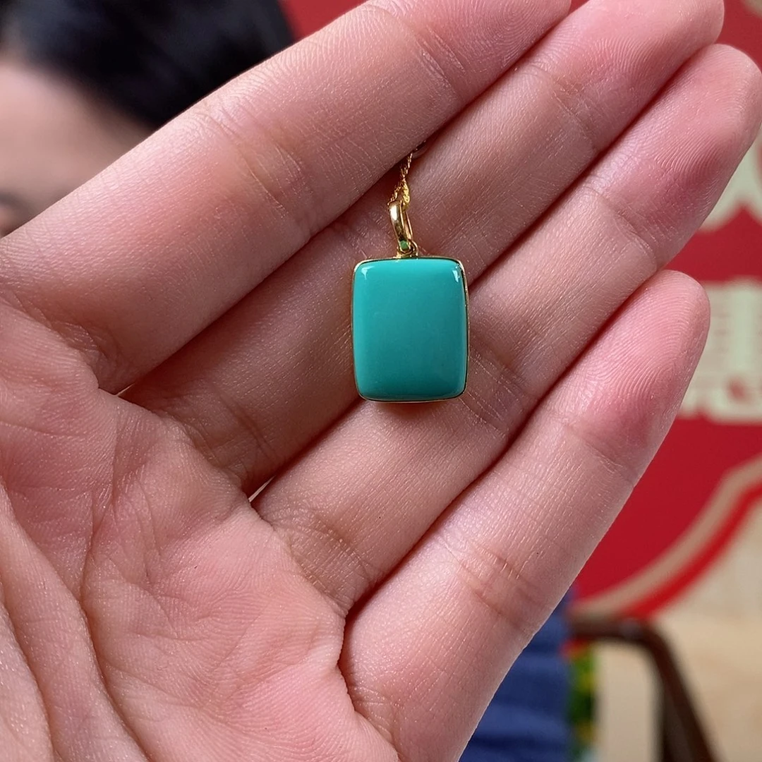 绿松石18K金镶嵌珠宝奇石