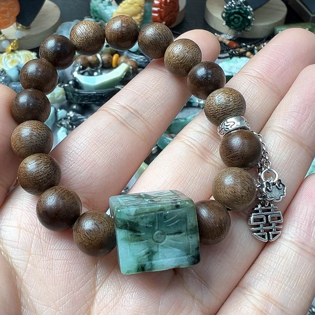 翡翠手链未镶嵌炸