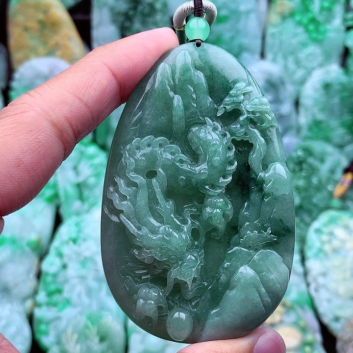 翡翠吊坠(不含链)未镶嵌