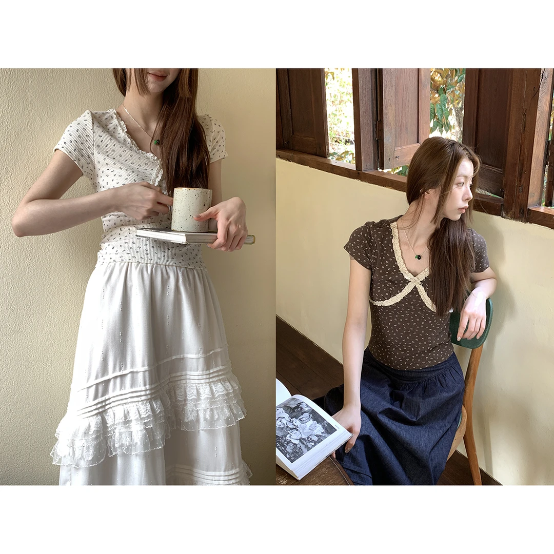 香香的梨 2025春季韩版蕾丝木耳边短袖EM2571