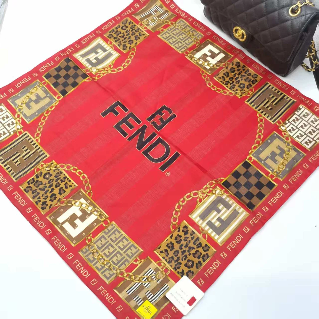 99新 FENDI/芬迪 海囤/芬迪/丝巾/xh94297