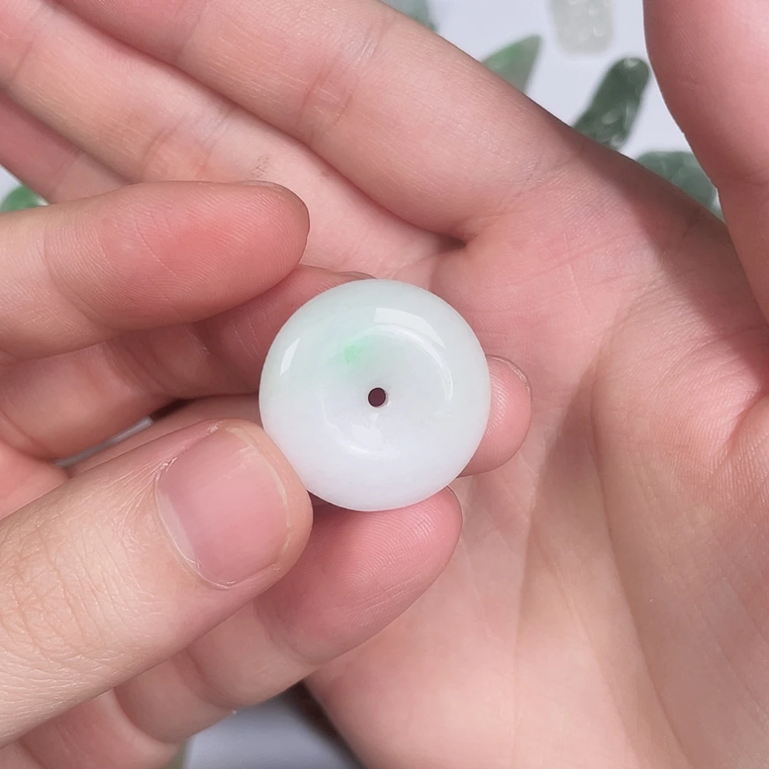 翡翠未镶嵌颈饰翡翠挂饰