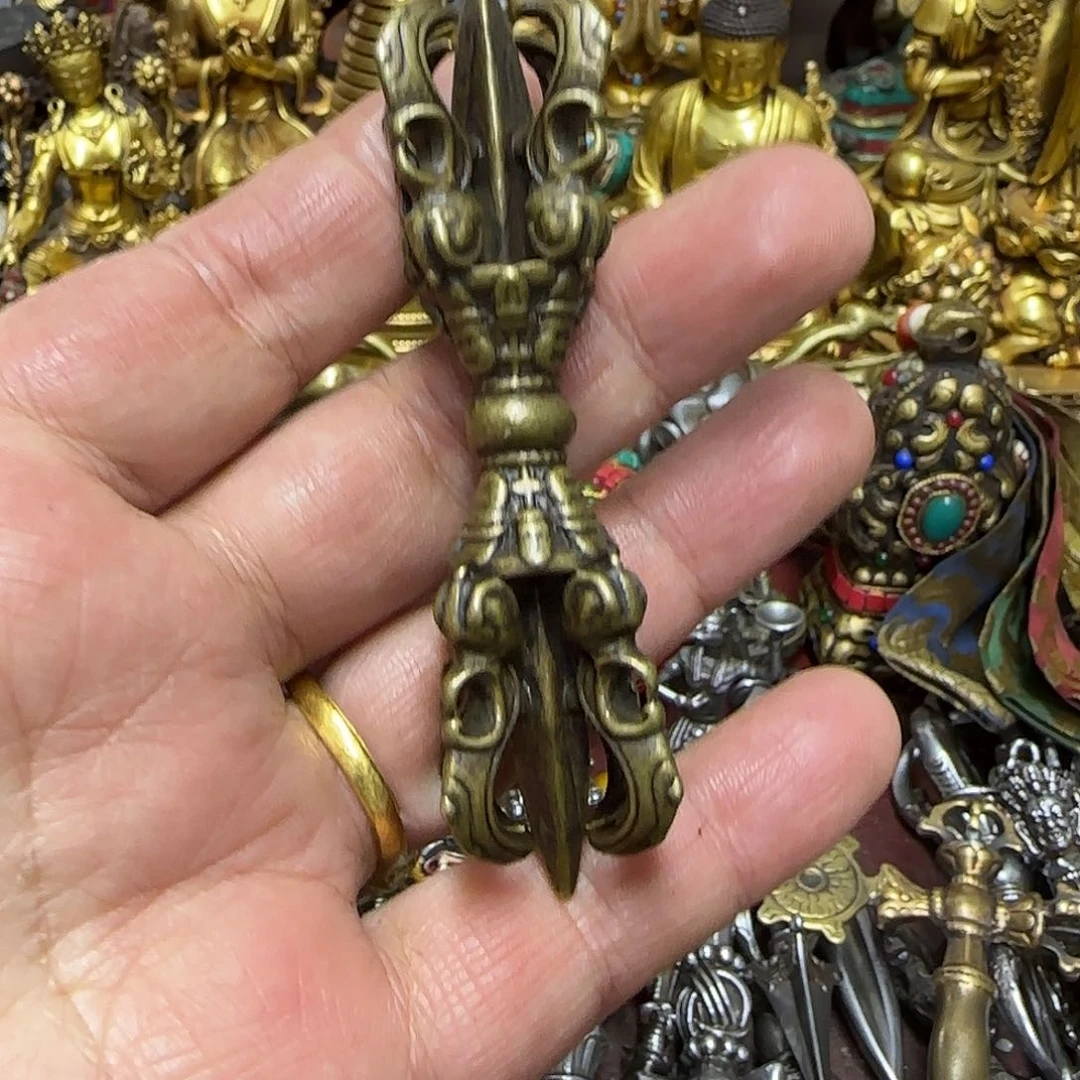 【闪购商品】黄*创意家居工艺品吧主