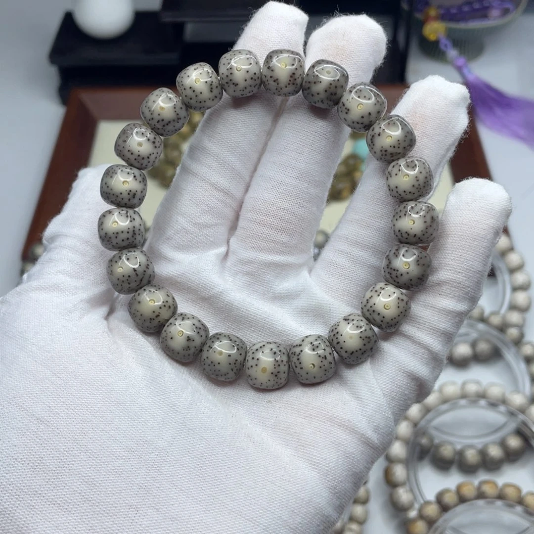 星月菩提手串11×10糯冰一线天B09