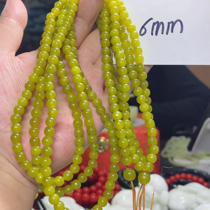 蛇纹石玉颈饰多样性发货未镶嵌