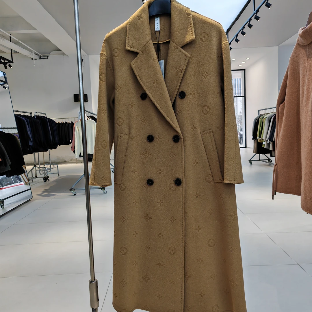 金典加厚羊毛大衣