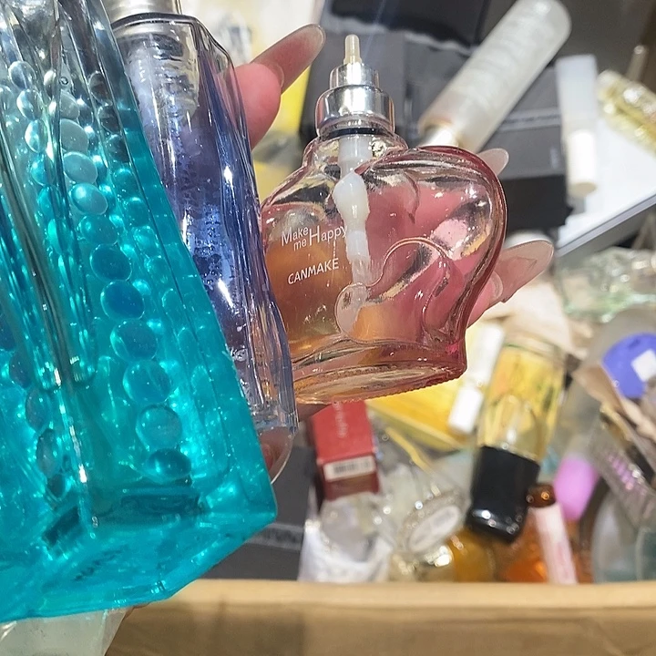 一***。花岗石铁合金香水沐浴露持久留香