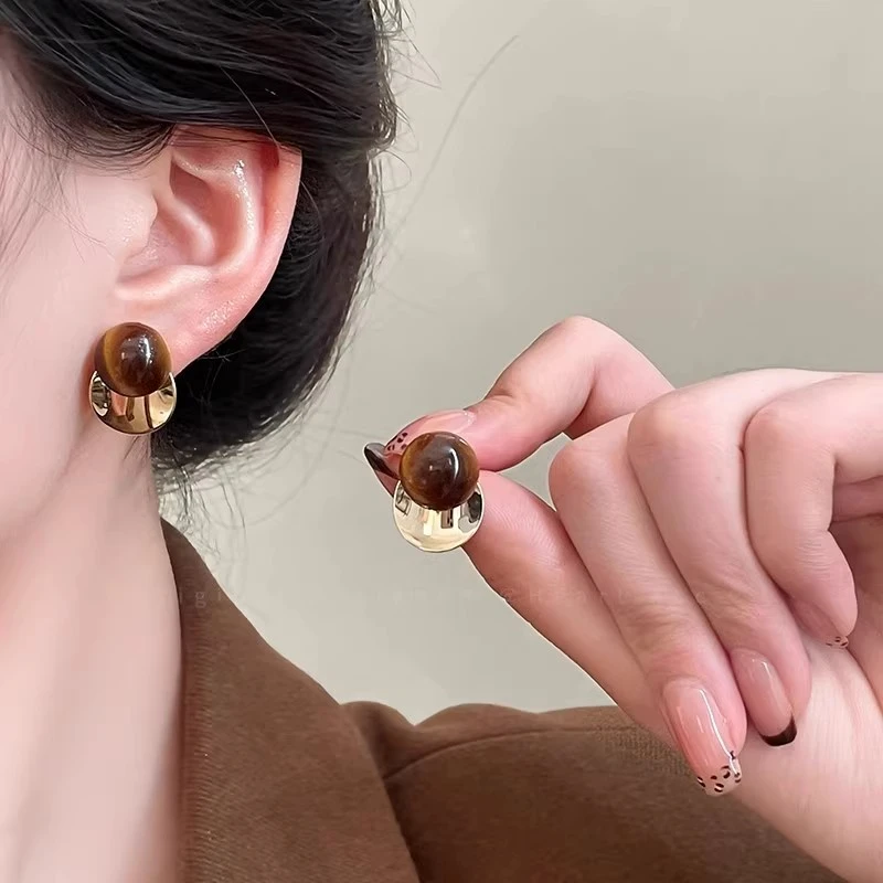 合金耳饰 金属圆片耳环女美拉德复古气质耳钉小众设计感耳饰