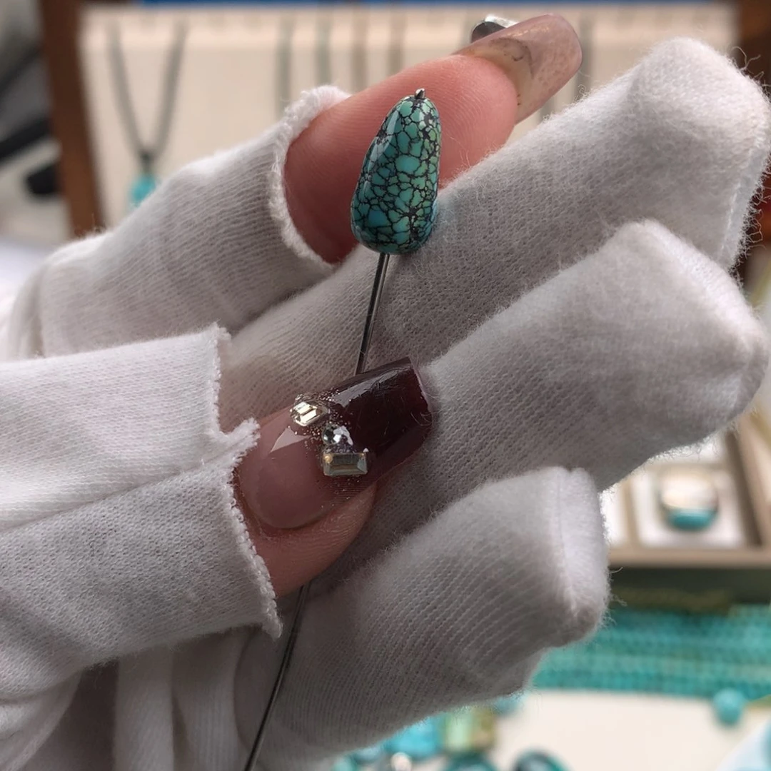 绿松石配饰未镶嵌