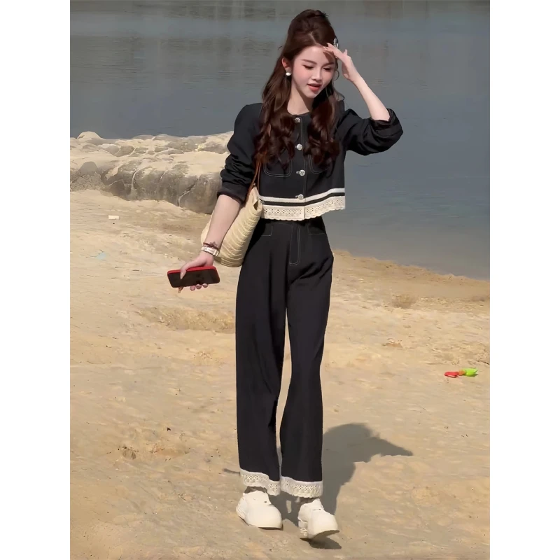 拉夏贝尔时尚牛仔套装女2025年秋季新款蕾丝边短外套阔腿裤两件套