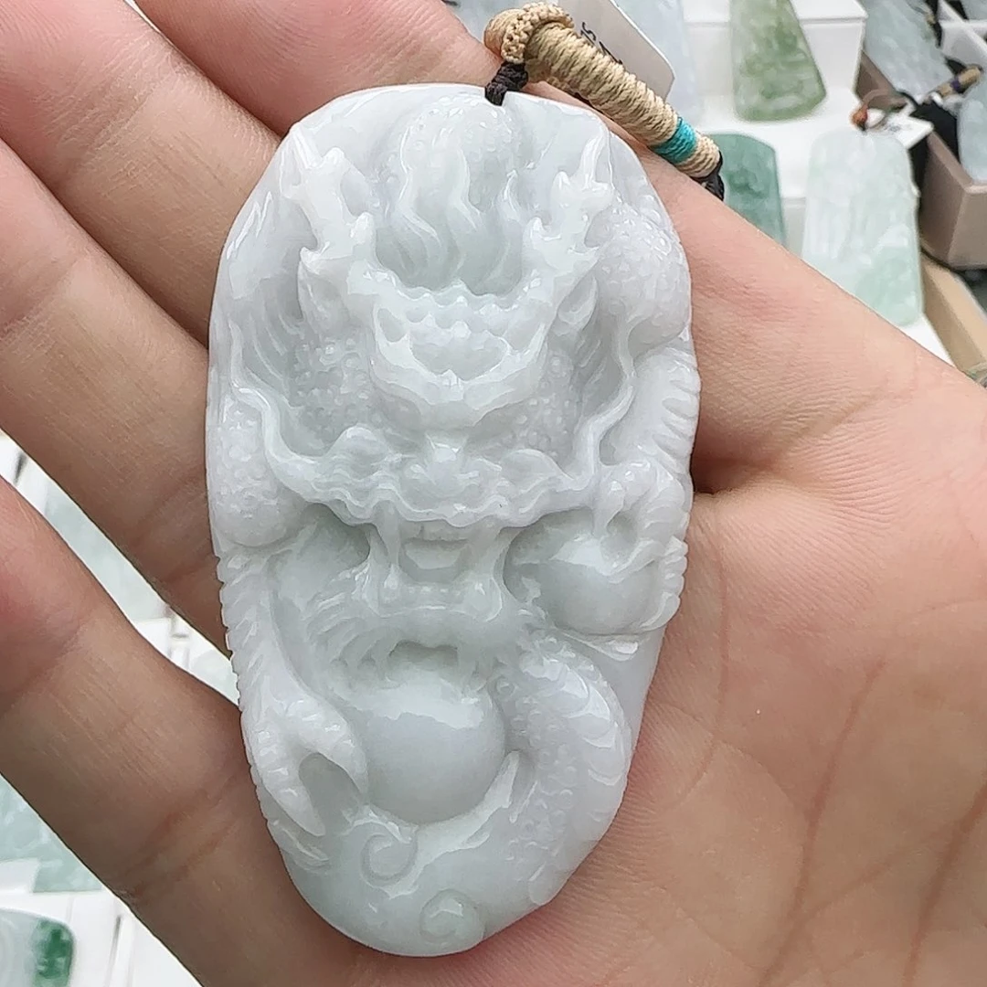 翡翠未镶嵌颈饰别****）翡翠