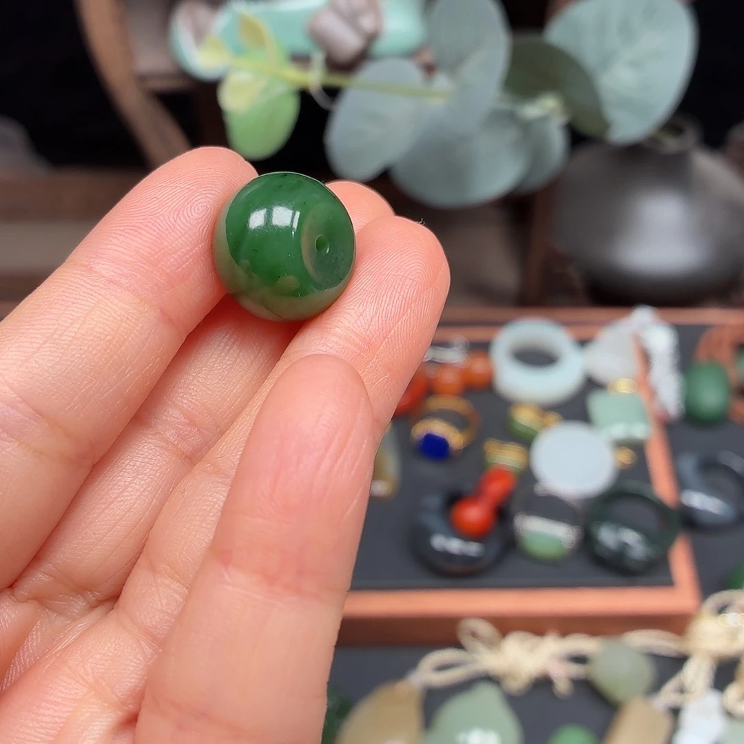 A****和田玉（碧玉）未镶嵌颈饰