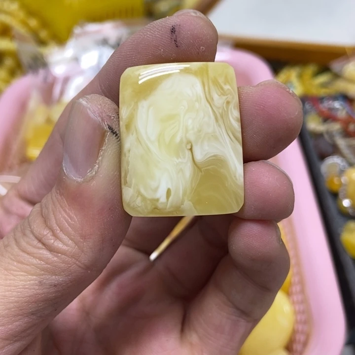 裸石蜜蜡未镶嵌吊坠