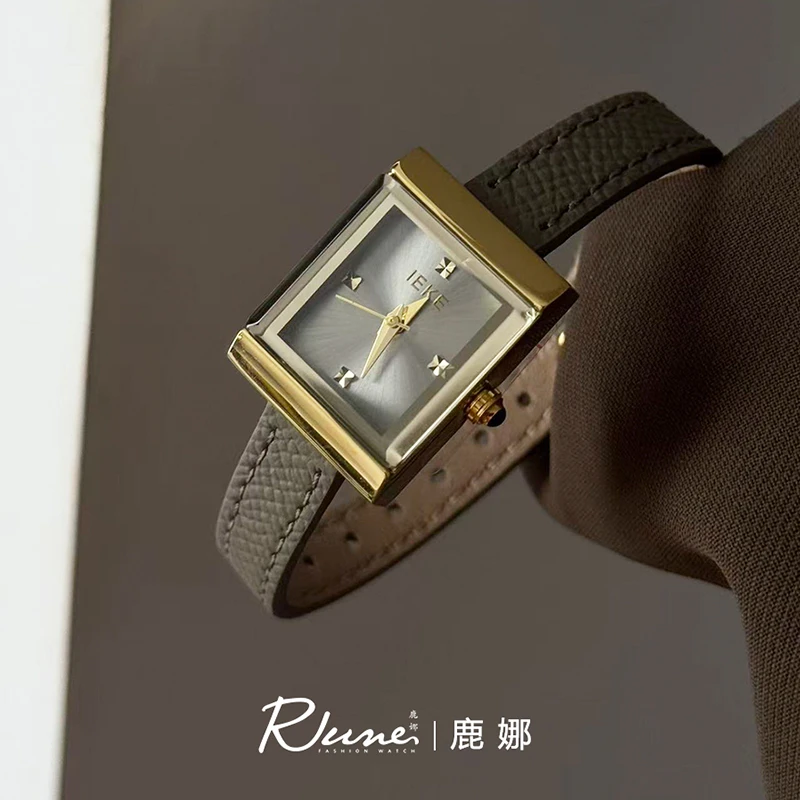 Rune鹿娜《辰》小众高级感大象灰简约真皮ins百搭女士防水石英表