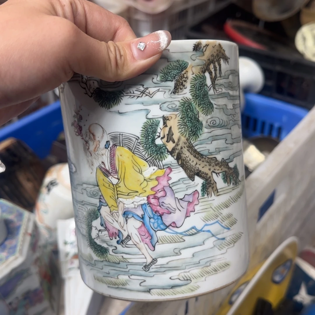 赵***2大叶紫檀（黑酸枝木类）工艺品