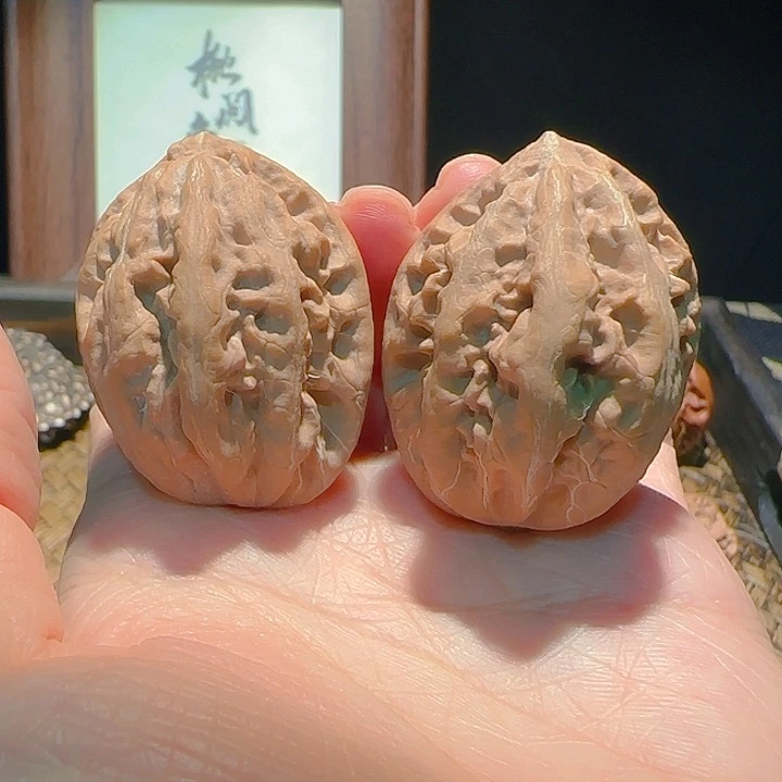 文玩核桃吊坠米子8