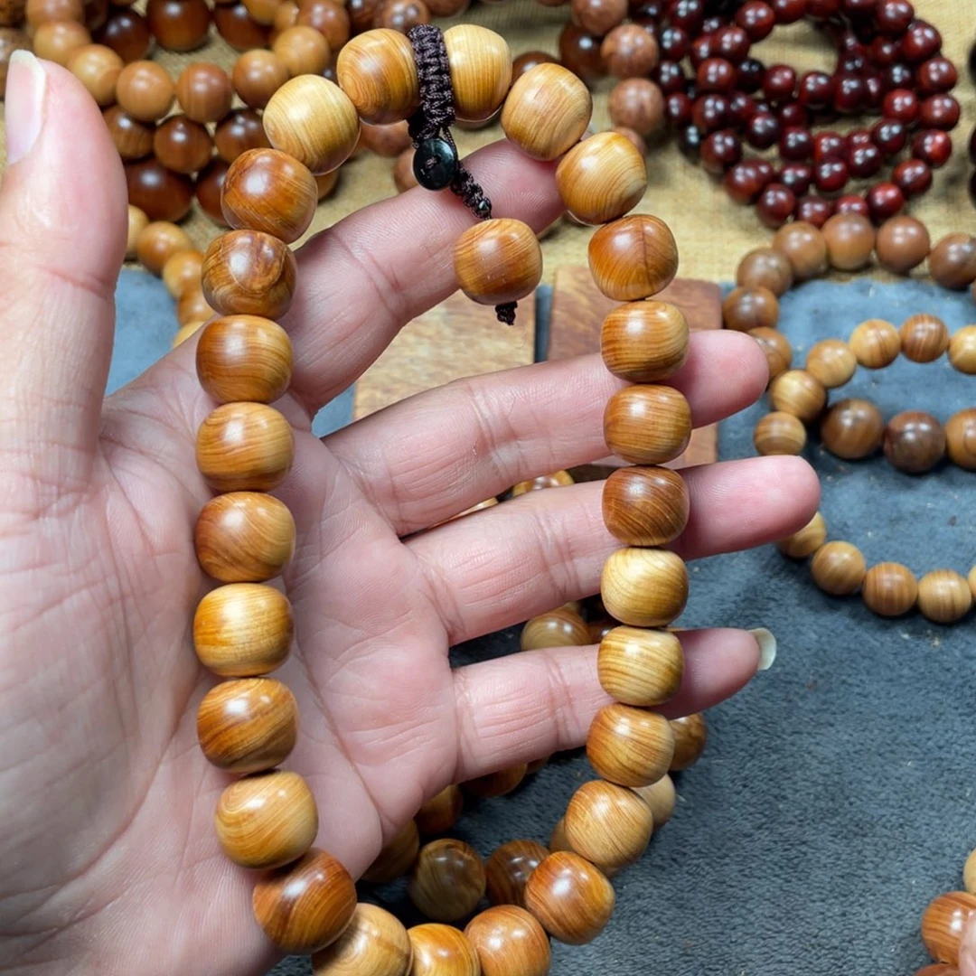 柏木（崖柏）1314太行黄粉红油老型瑕疵珠手持