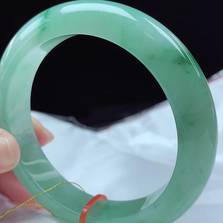 翡翠未镶嵌手镯55圈0577