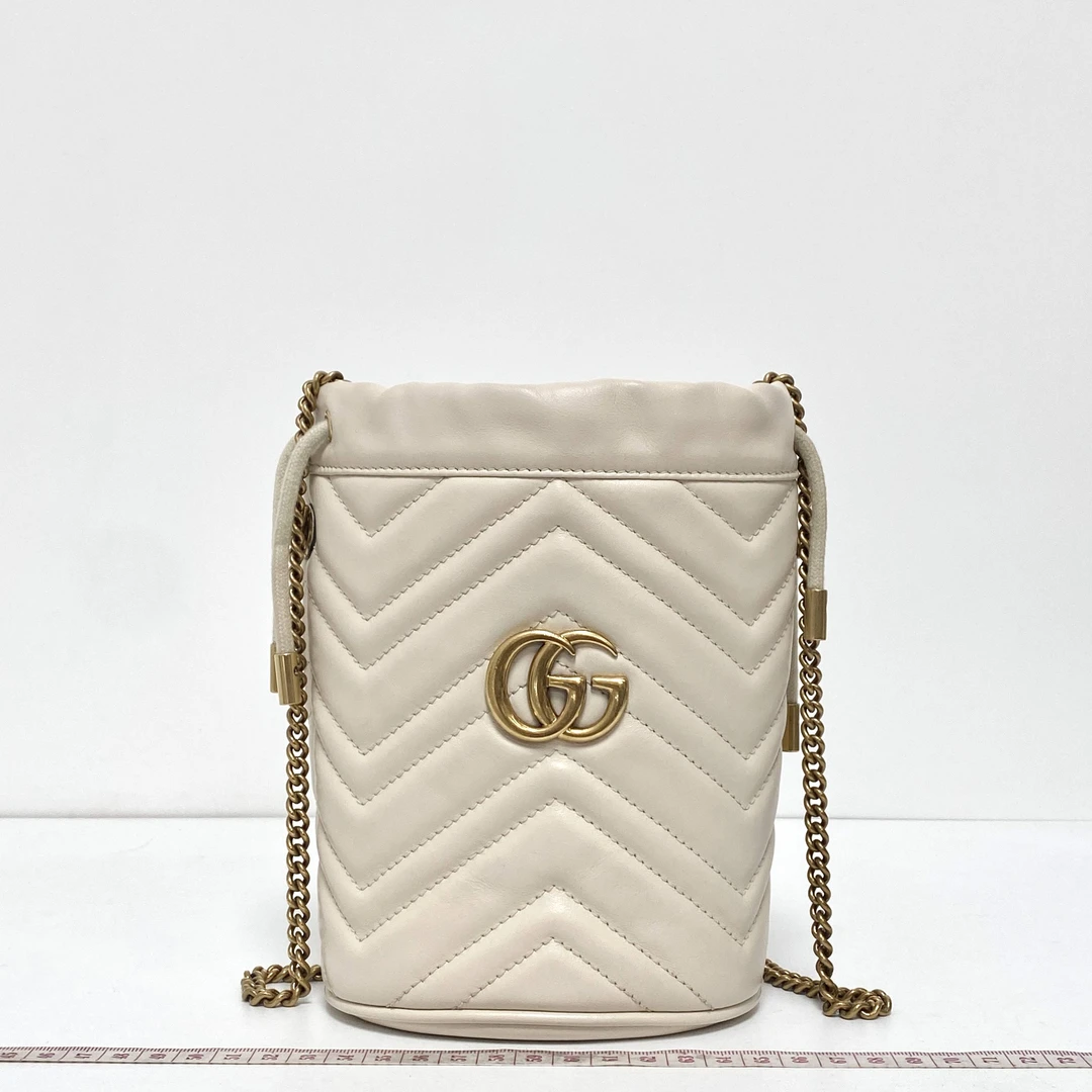 99新 GUCCI/古驰 思斯亲用 Gucci 白色水桶 KM1241