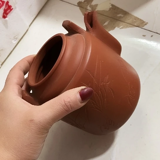 手工制作宜兴紫砂壶