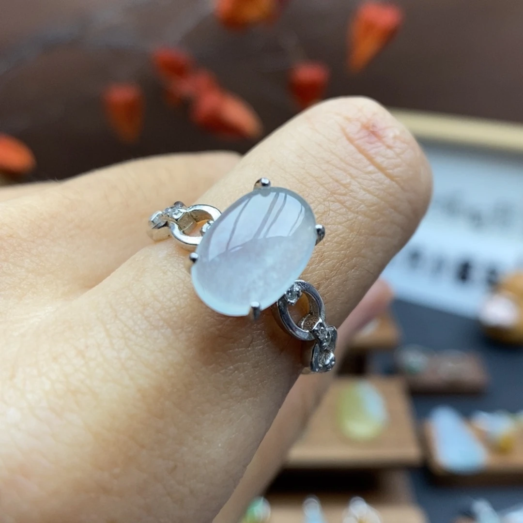 【闪购商品】颈饰银S925镶嵌翡翠65开口戒