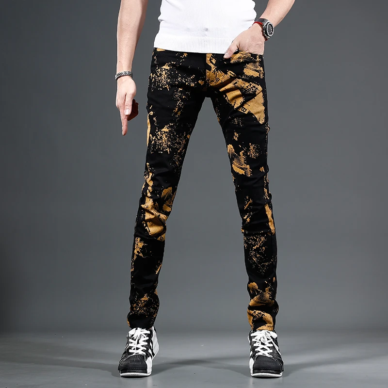 荷波撒纳温小众花裤子男潮流黑色印花潮牌牛仔裤显瘦小脚裤薄款