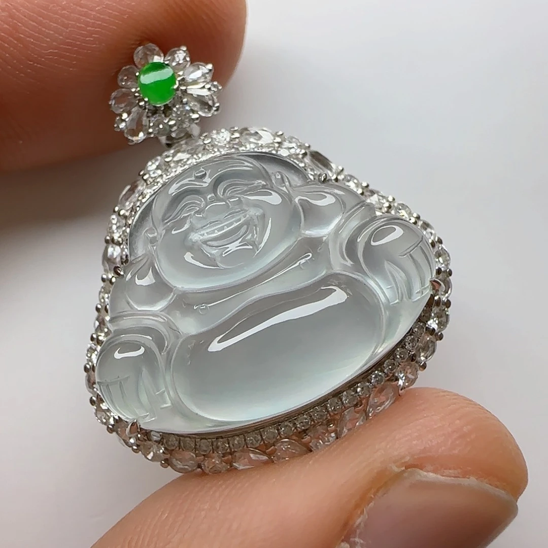 颈饰18K金镶嵌翡翠天然翡翠