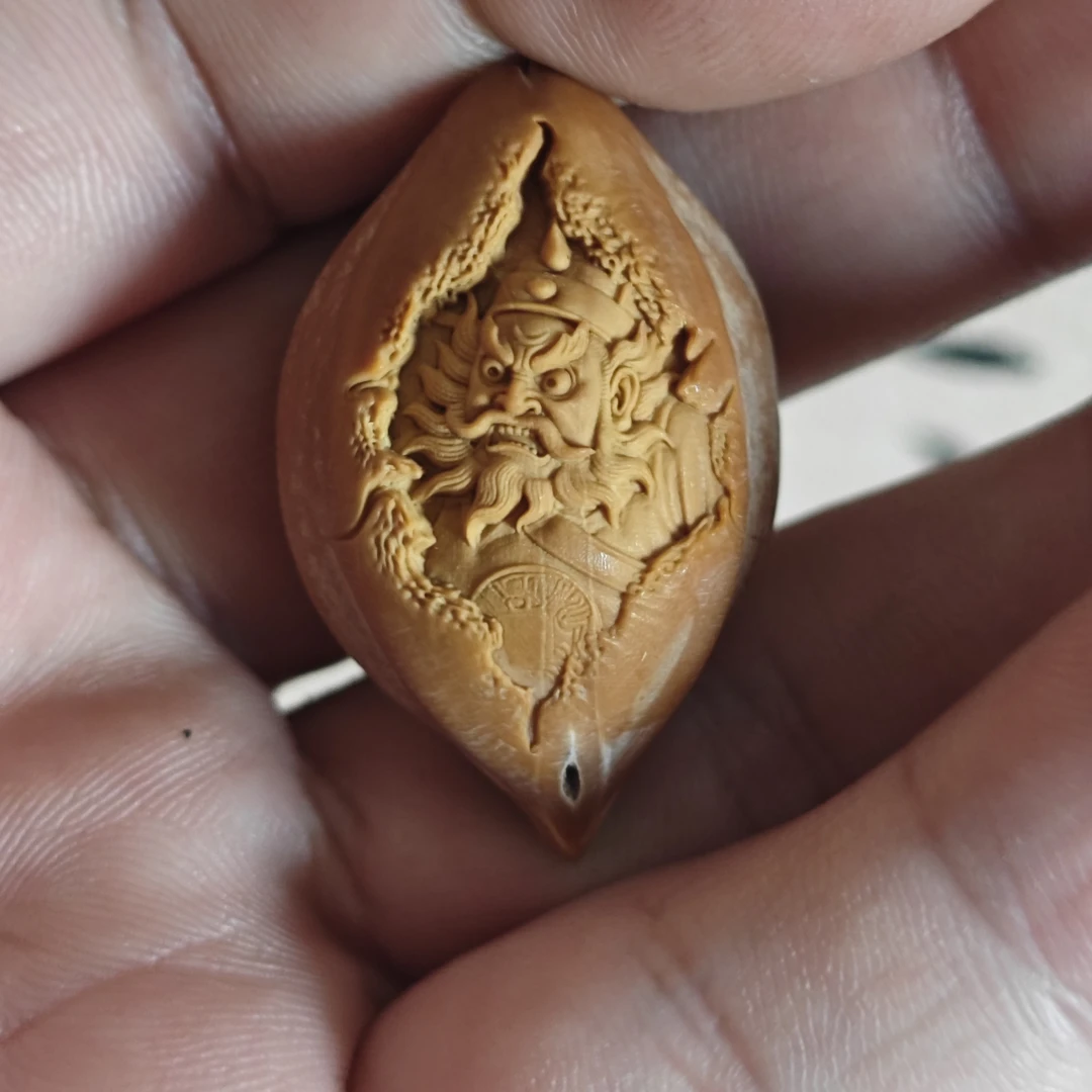 橄榄核雕刻钟馗单子
