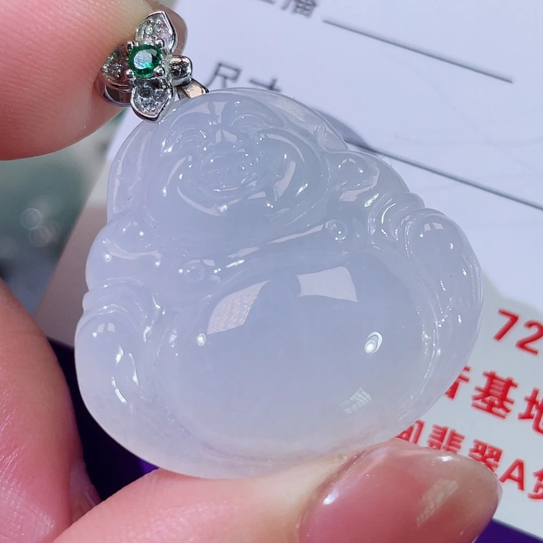 翡翠未镶嵌颈饰佛公