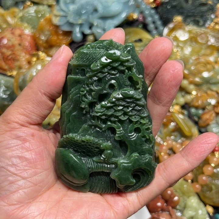 和田玉（碧玉）未镶嵌颈饰瑞*丫