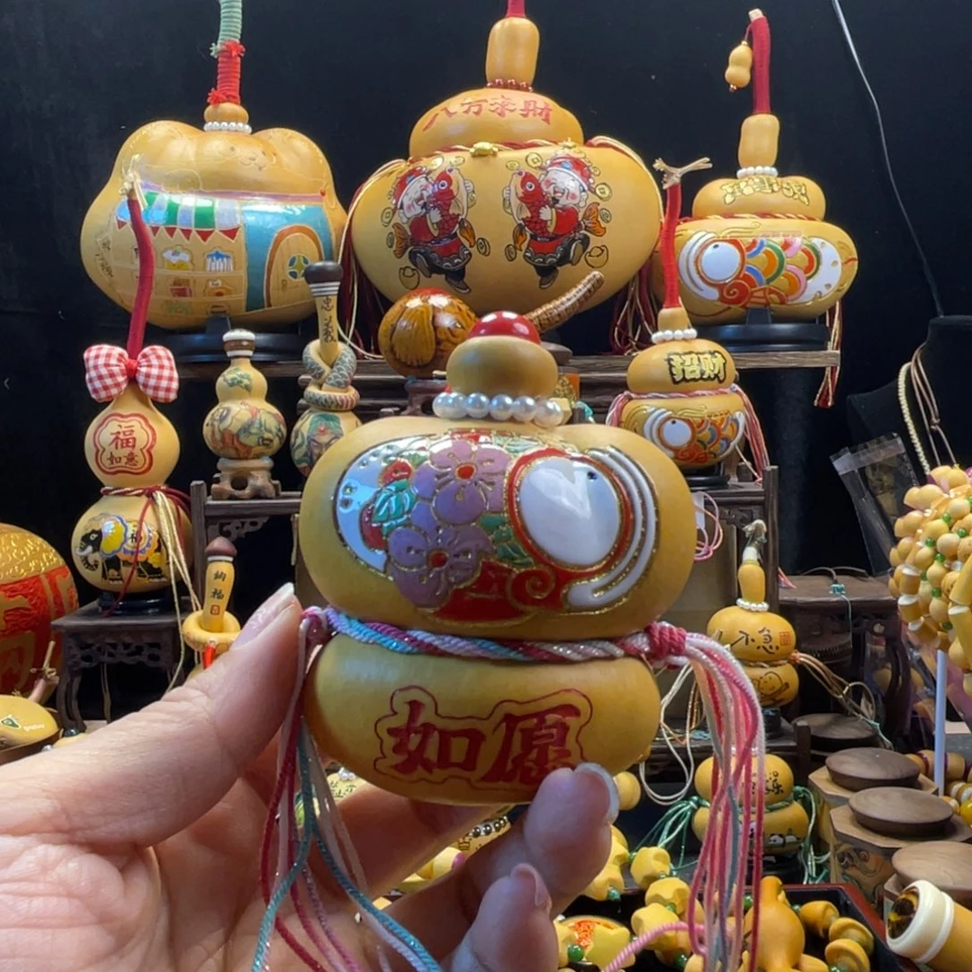 张***儿葫芦云舍，小鱼钱袋