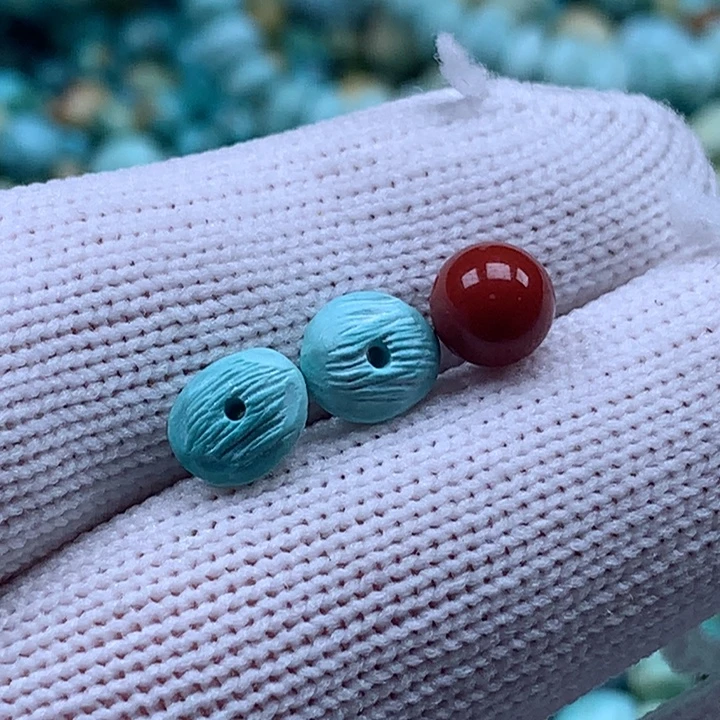 南红玛瑙未镶嵌珠宝奇石