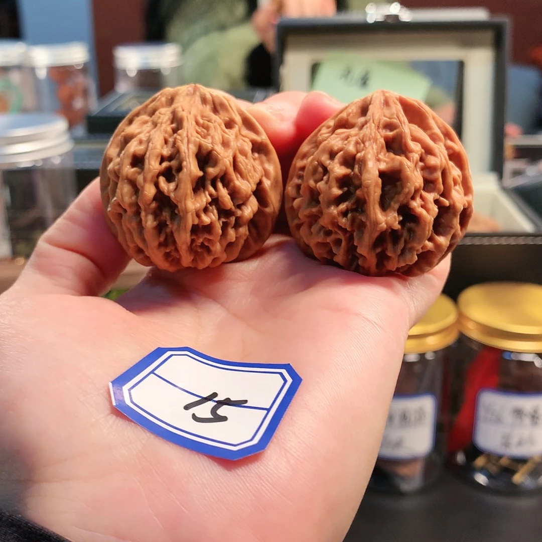 【闪购商品】吊坠文玩核桃饕餮纹 40尺