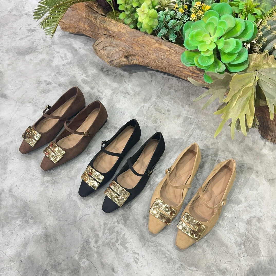 水钻玛丽珍鞋低跟单鞋粗跟皮鞋气质跟鞋尖头软底豆豆鞋中跟