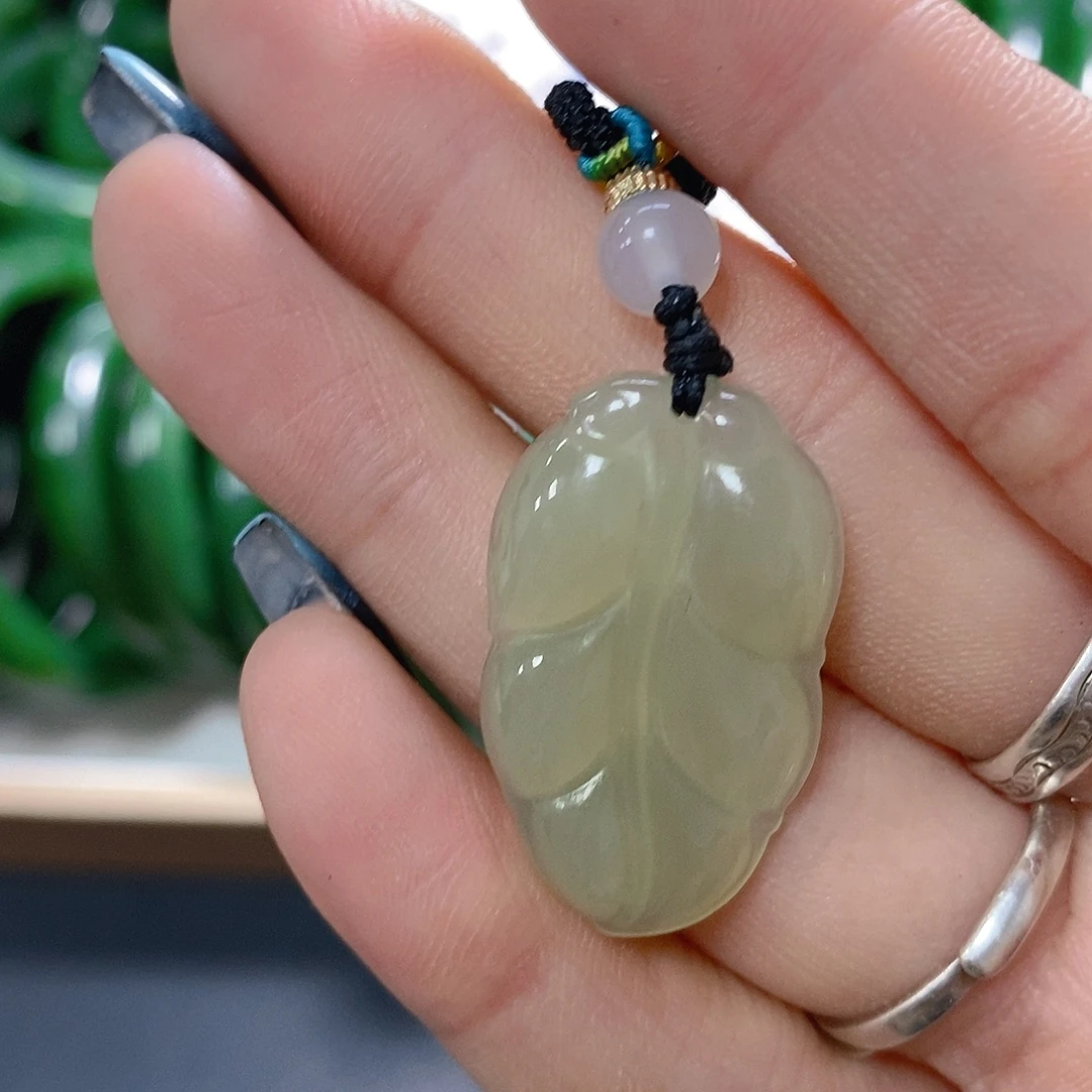 和田玉（碧玉）未镶嵌手链