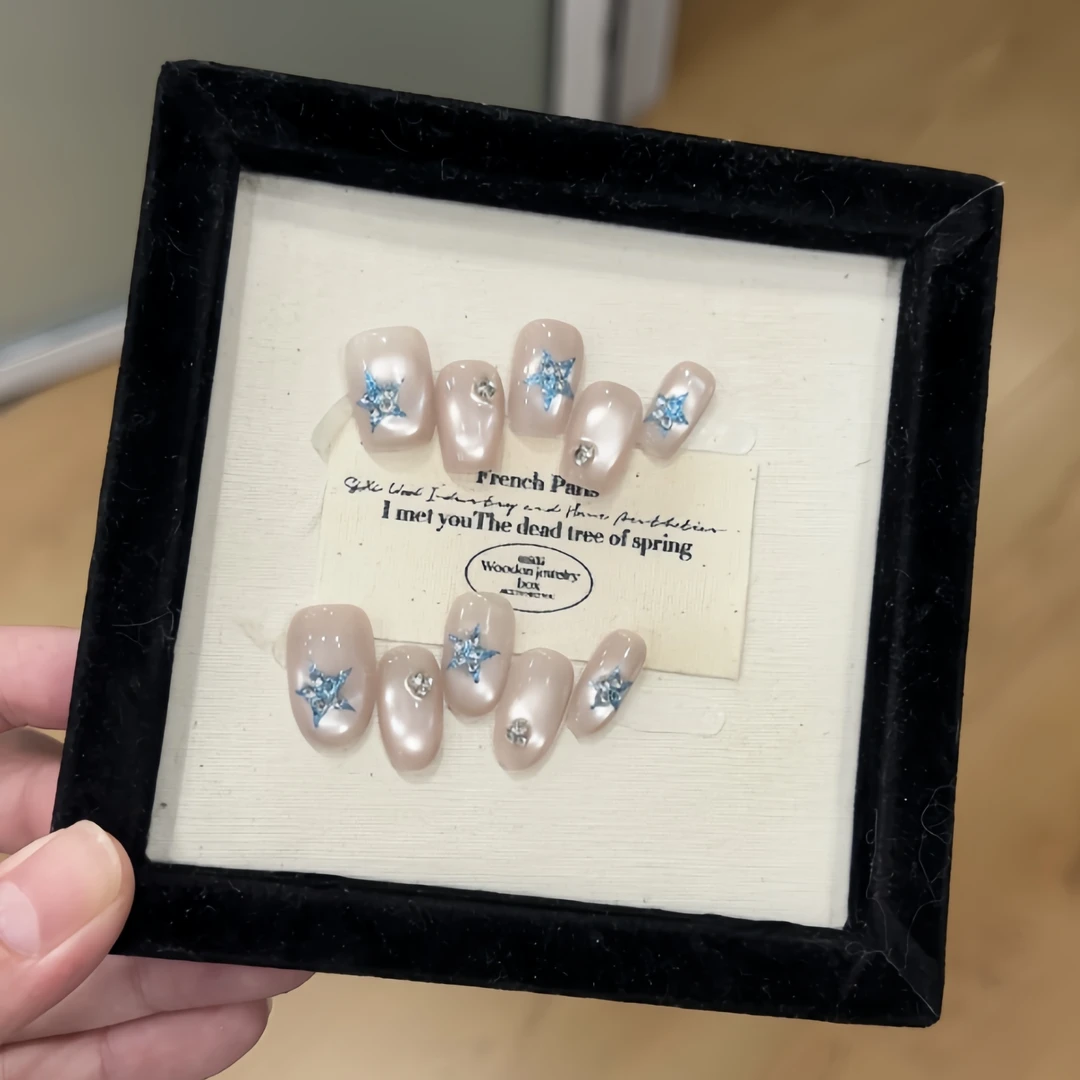 W.《冰蓝星钻》纯手工穿戴甲