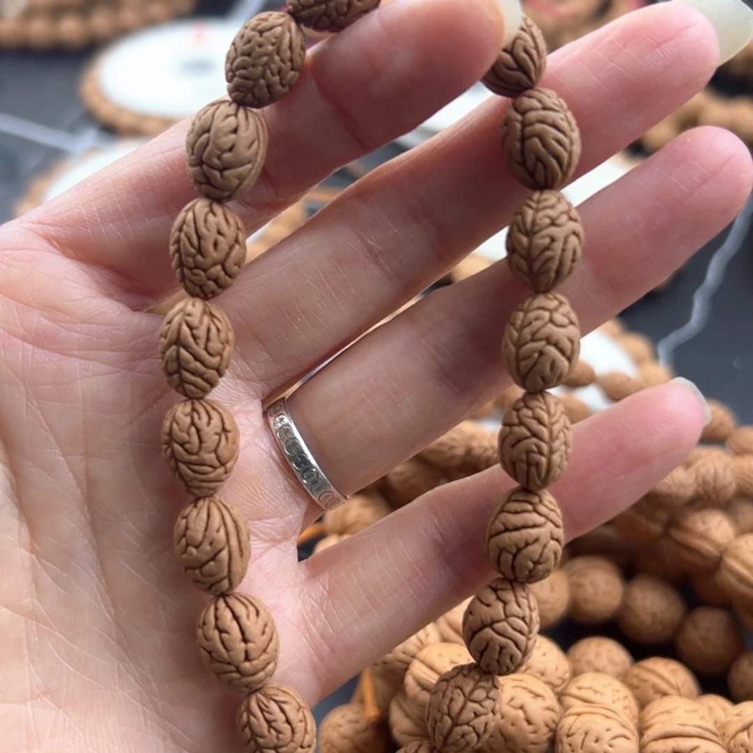 高***手串桃核野生山桃核手串手链