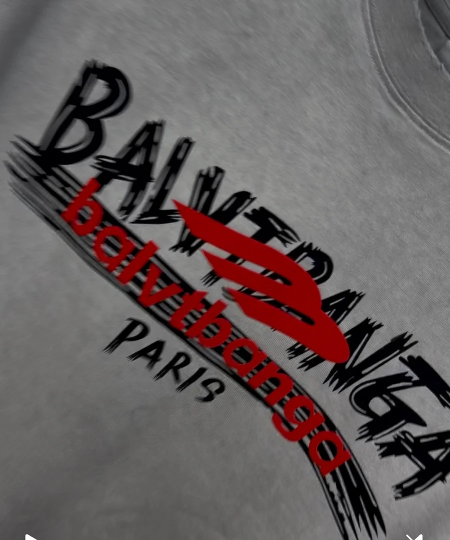 【巴家黑红植绒】脏染灰色磨破水洗重工重磅潮牌T恤