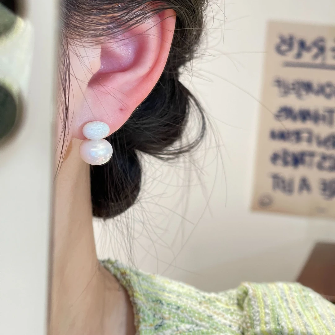 珍珠耳环轻奢时尚小众简约精致耳坠百搭白色耳钉R2799