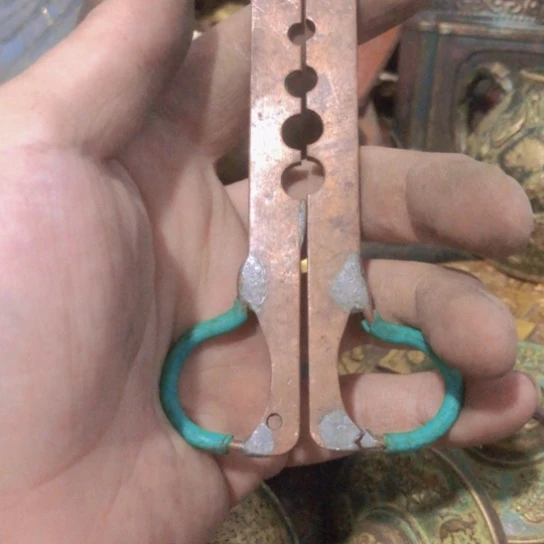 折***哥闪电购铜摆件工艺品