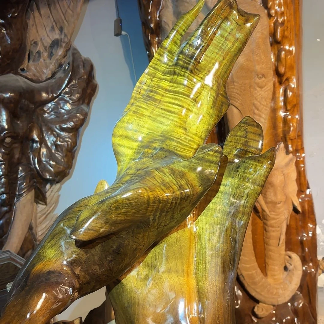 金丝楠金丝楠木金山