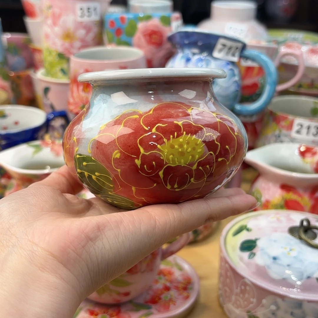 瓷片兔兔盖茨。兔兔好