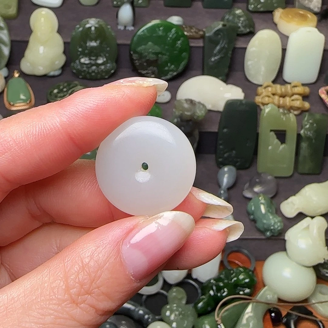 和田玉颈饰未镶嵌小****a