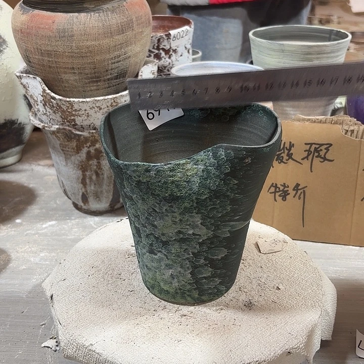 摆件高16口12.5，有孔6917，瑕疵处理