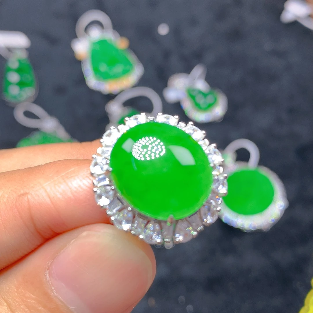 翡翠银S925镶嵌颈饰我