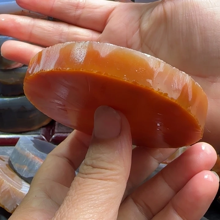 绿***海定制玛瑙手镯定制