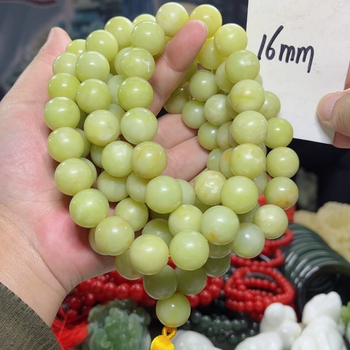蛇纹石玉颈饰多样性发货未镶嵌
