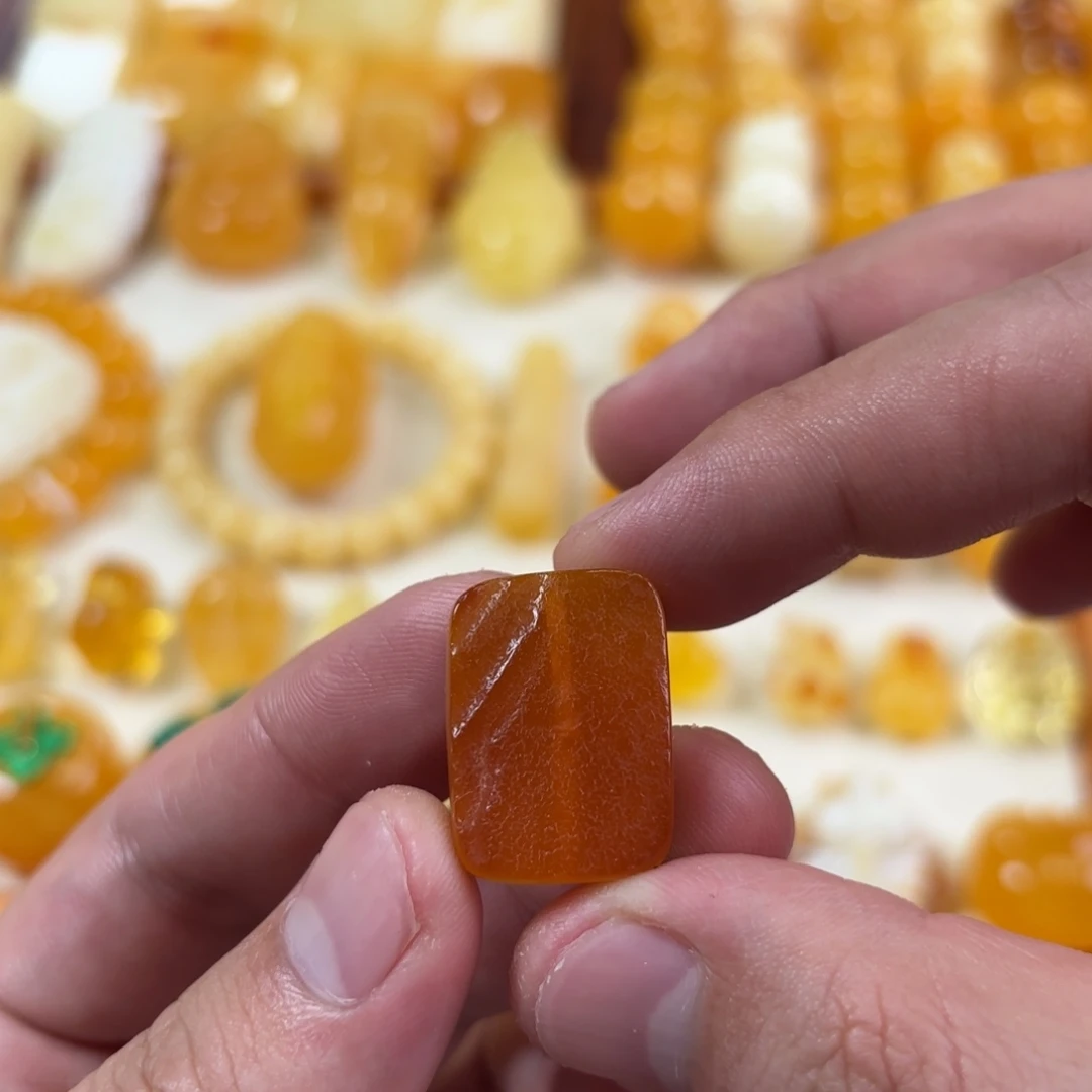 蜜蜡未镶嵌裸石牌子