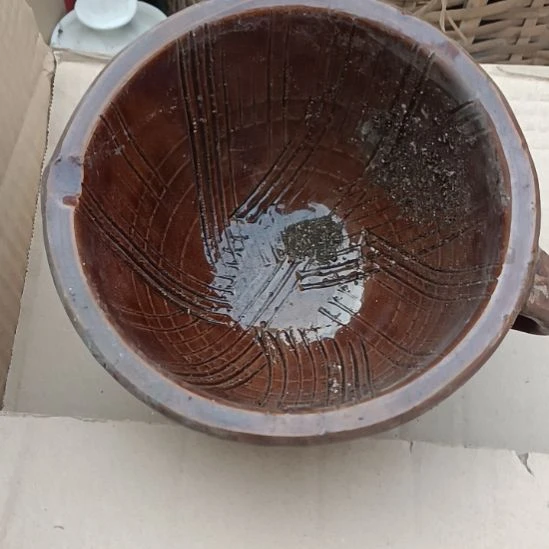 瓷片陶瓷盤子碗啥都有